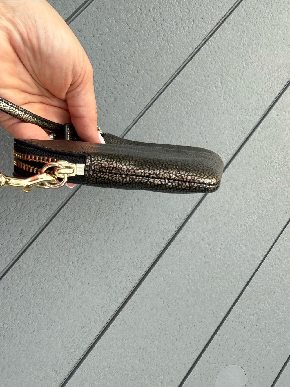 Coach Metallic Silver Pebbled Leather Wristlet - Picture 6 of 6
